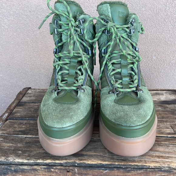 Adidas Ivy Park x Super Sleek Platform Boots - Picture 4 of 12